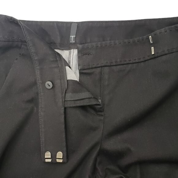 T Tahari Black Flared Dress Pants Women With‎ Button Closure & Belt Loops Size 2 - Picture 4 of 8